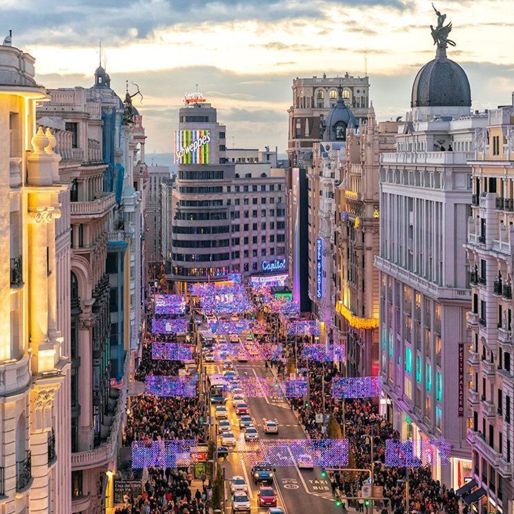 Lux Penthouse Gran Via Hotel Madrid Exterior photo